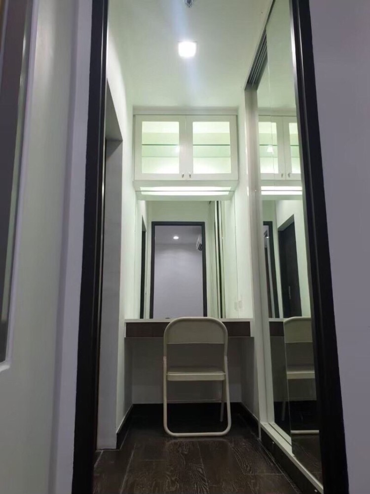 Condo for rent, Ideo Q Phayathai, high floor, high view, fully furnished, ready to move in. Don't wait, book now.