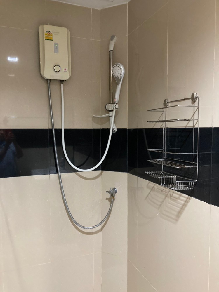 Condo for rent, IRIS Avenue, On Nut - Wongwaen, fully furnished. Ready to move in, don't wait!!