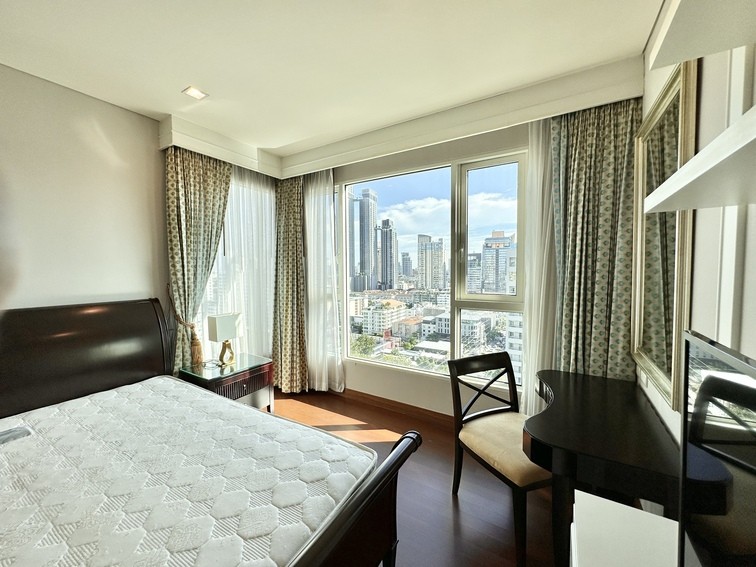 Condo for rent, Ivy Thonglor, high floor, fully furnished, complete with electrical appliances, ready to move in, can't miss it