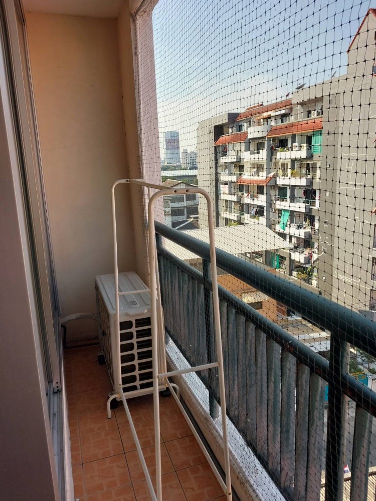 For rent, Sunshine Condominium, beautifully decorated room, ready to move in. Book now!!