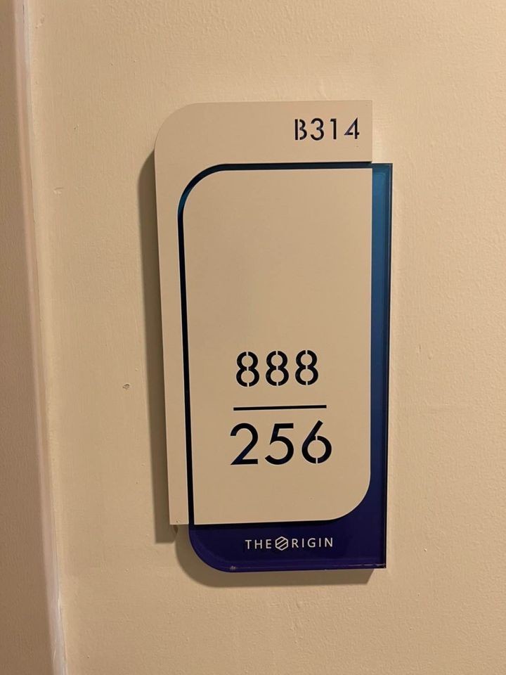 For rent, The Origin On Nut, the partition room is proportional, there is a walk-in closet as well, this price is not very missed.