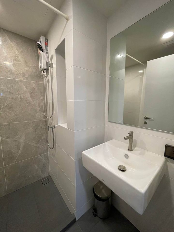 For rent, The Origin On Nut, the partition room is proportional, there is a walk-in closet as well, this price is not very missed.