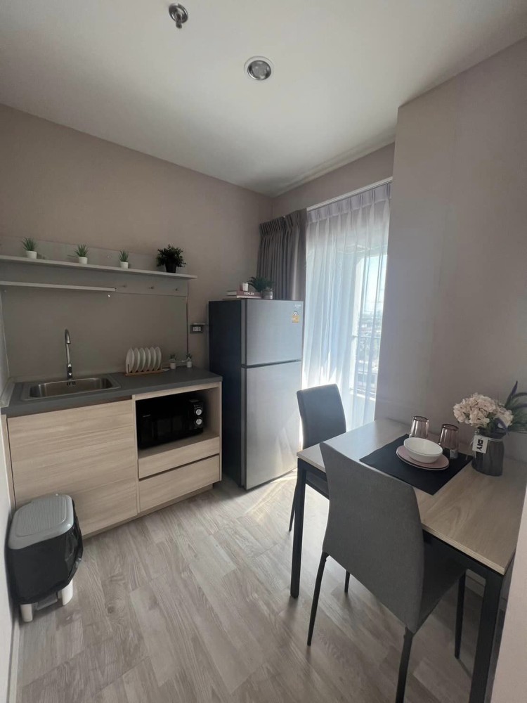 For rent, Plum Condo Ramkhamhaeng Station, nice room with full facilities, book now.