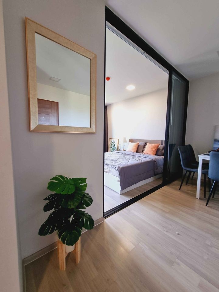 For rent or sale, Plum Condo Saphan Mai, simple decorated room, inviting, comes with facilities. Let me tell you that you don't miss it.
