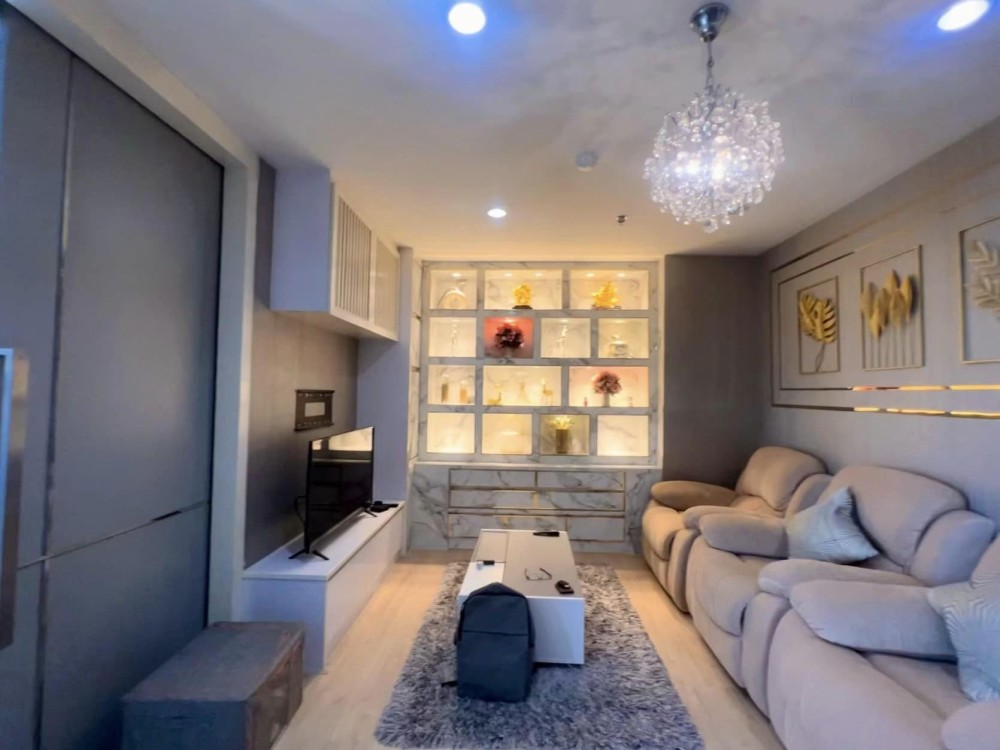 For rent, Ladda Condo Ville, furniture, complete electrical appliances, ready to move in. Hurry up to book!!