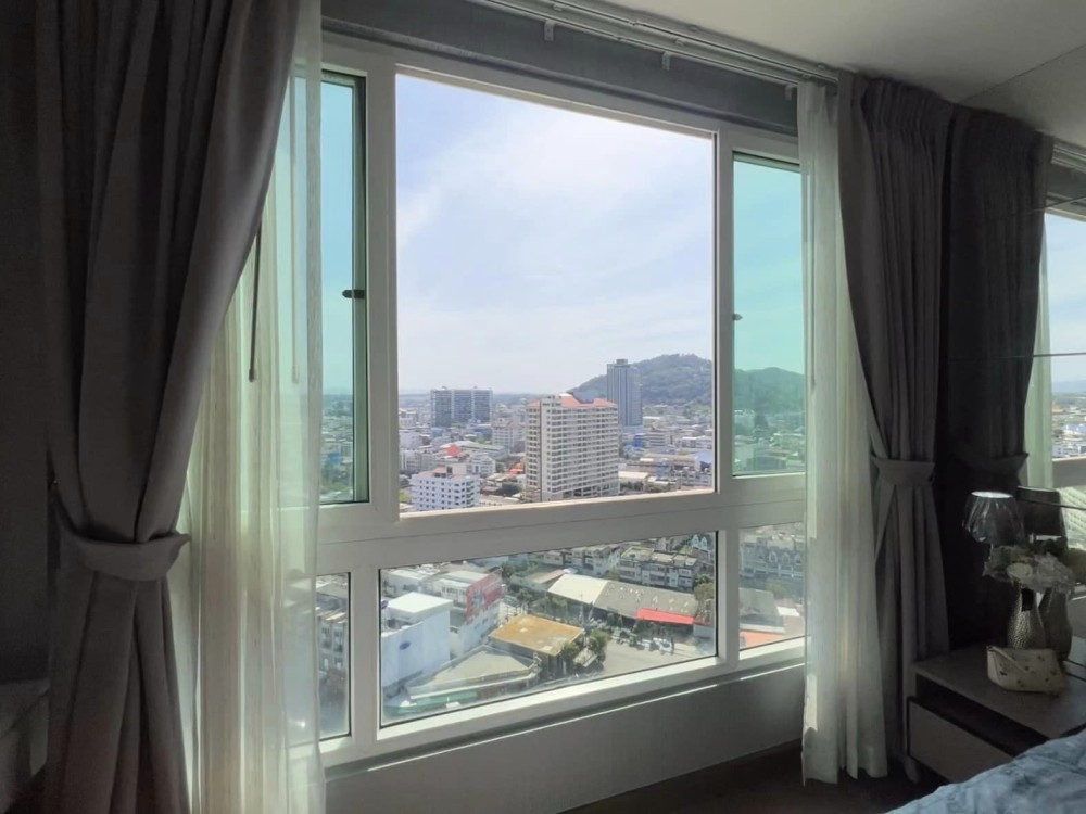 For rent, Ladda Condo Ville, furniture, complete electrical appliances, ready to move in. Hurry up to book!!