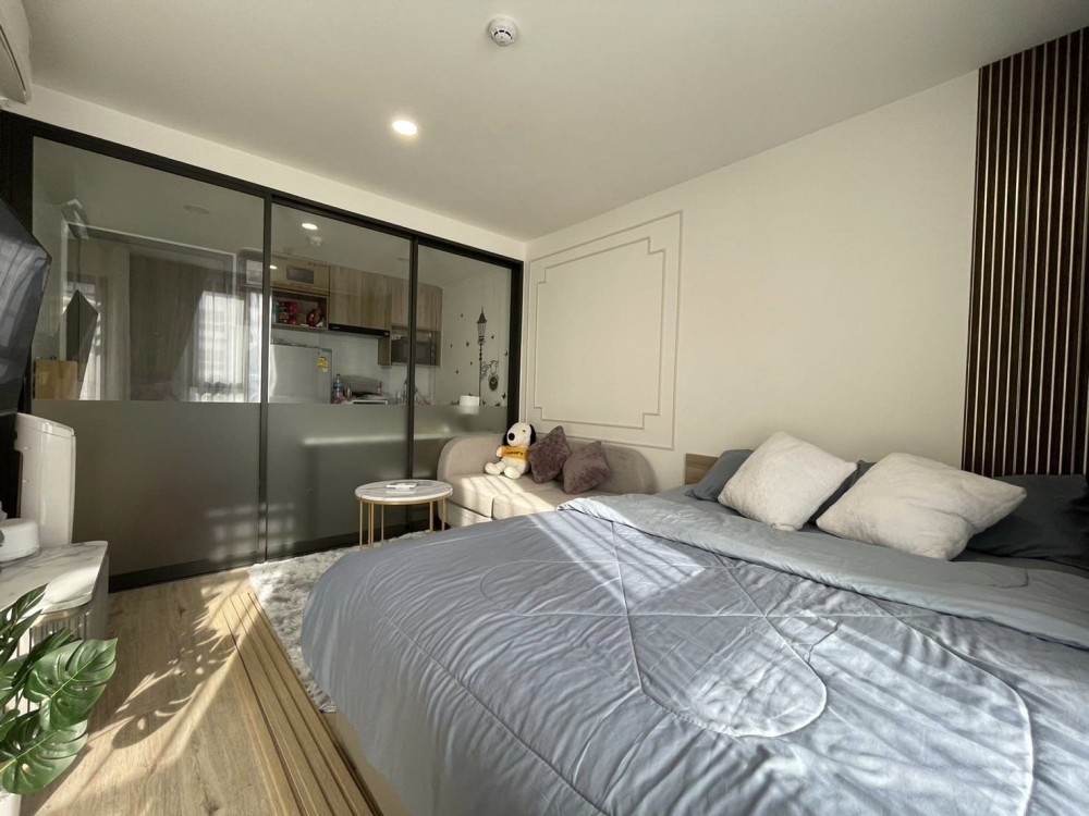 ให้เช่า วันเดอร์ เกษตร ห้องสตูดิโอ มีwalk-in Closet เฟอร์นิเจอร์ พร้อมtopper เพิ่มความนุ่ม รีบจองเลย