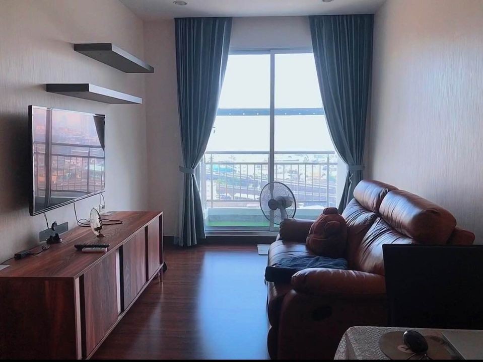 For rent, Supalai Light Sathorn-Charoenrat, nice room, clear view complete electrical appliances Reserve now.