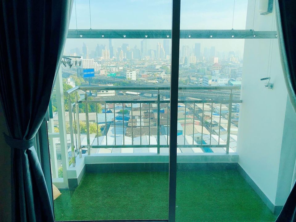 For rent, Supalai Light Sathorn-Charoenrat, nice room, clear view complete electrical appliances Reserve now.