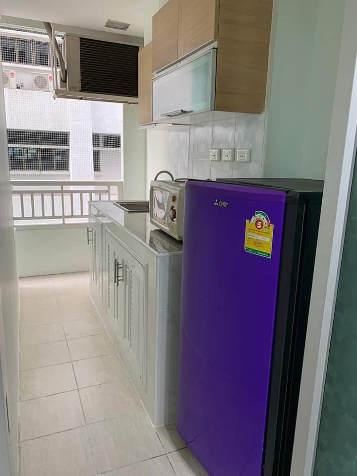 For rent, The Station Sathorn-Bangrak, fully furnished. tangible price Hurry up to reserve before it's gone.