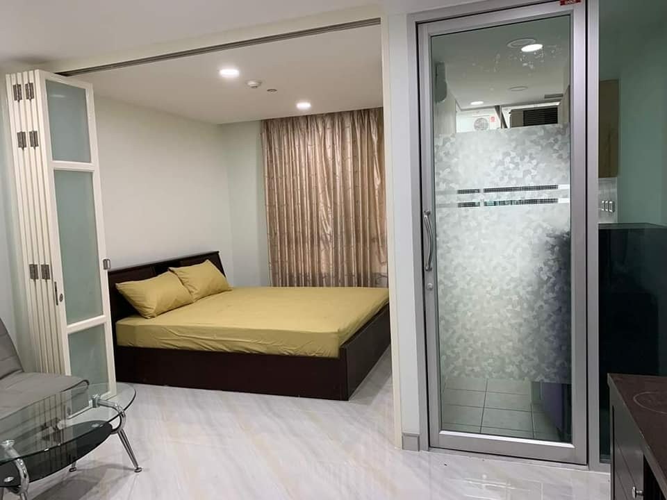 For rent, The Station Sathorn-Bangrak, fully furnished. tangible price Hurry up to reserve before it's gone.