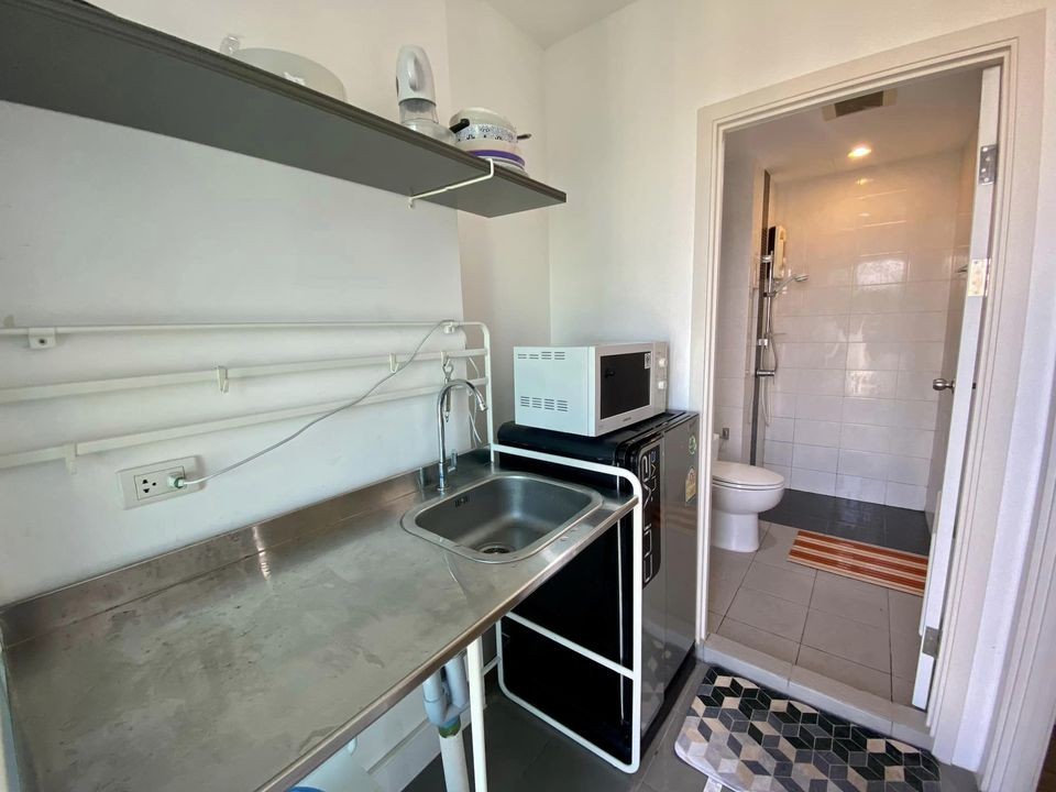For rent, The Tree Rio Bang Aor Station, beautiful view, no buildings blocking the wind blowing all day, fully furnished, hurry up and book now, don't