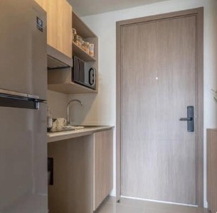For rent, The Move Kaset, nice room, decorated in comfortable colors, beautiful view, no block, can carry the bag and move in.