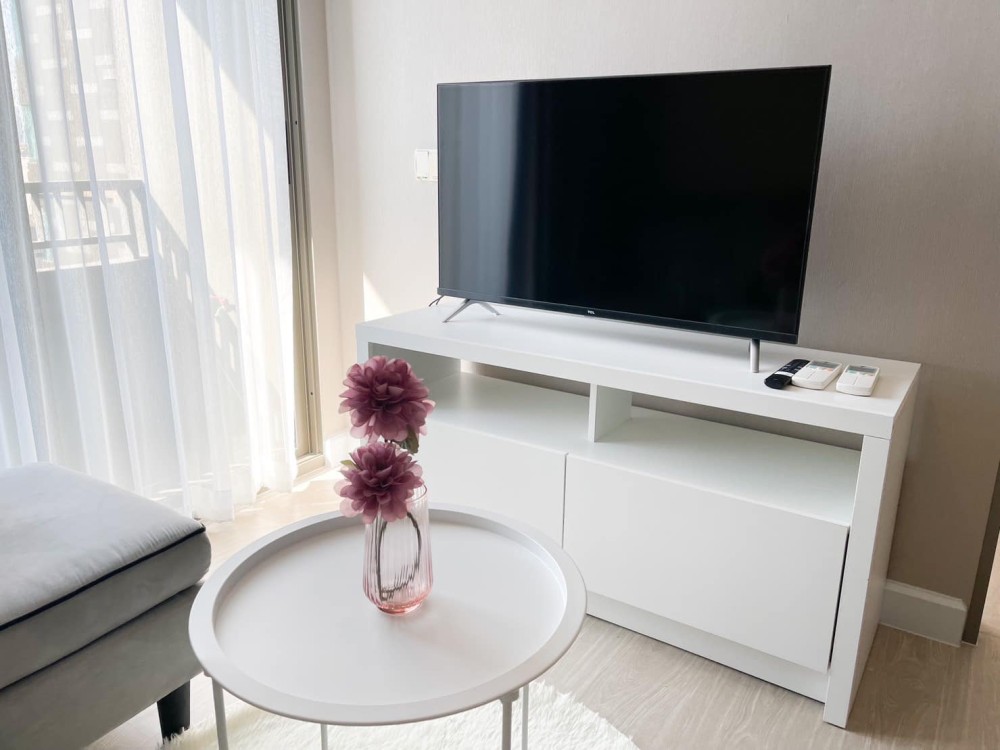 For rent, Metro Luxe Ratchada, completely new room, spacious room, beautifully decorated, can't miss it.