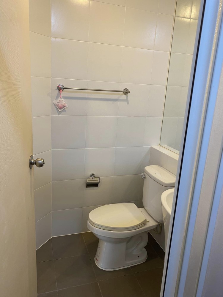 For rent: Aspire Sathorn-Taksin (Timber Zone), north room, beautifully decorated, fully furnished, urgent!!