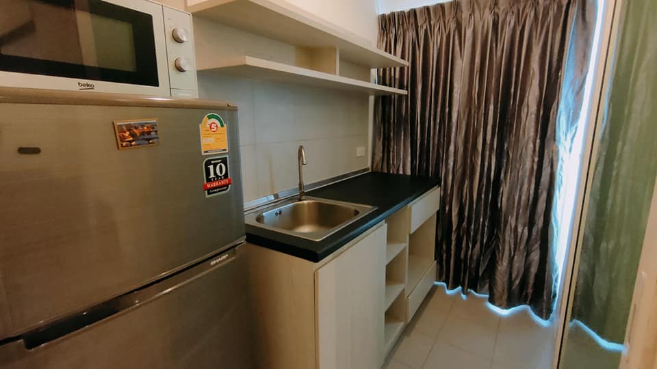 For rent, Aspire Sathorn-Thapra, clear view, airy. Good leather sofa. Very nice to sit. Book now. Hurry up.