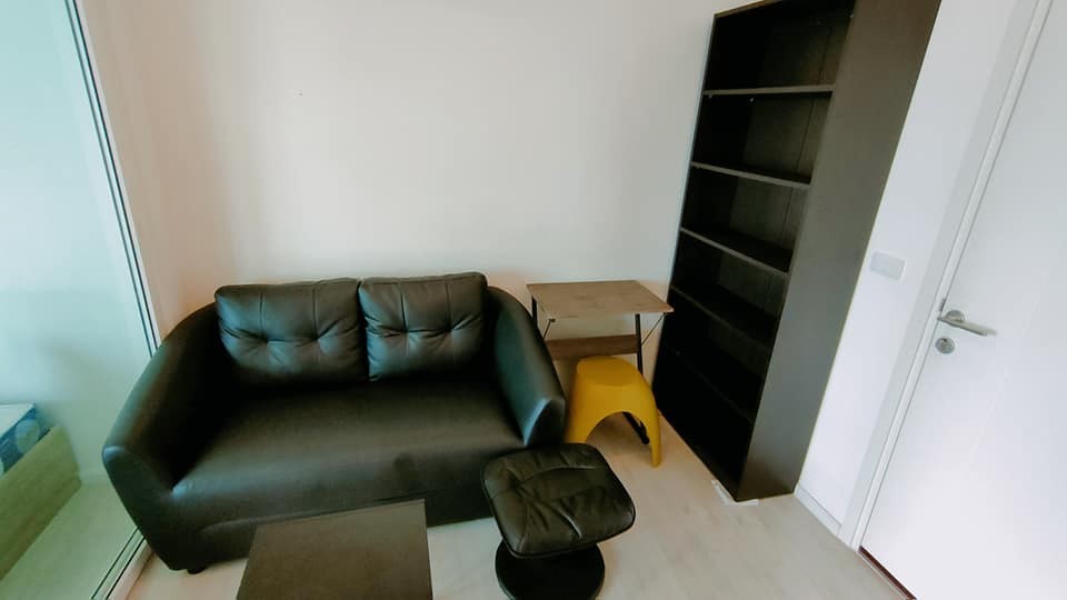 For rent, Aspire Sathorn-Thapra, clear view, airy. Good leather sofa. Very nice to sit. Book now. Hurry up.