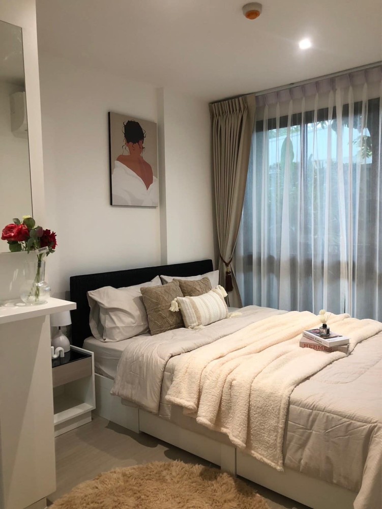 For rent, Icondo Seri Thai, Green Space, ready to move in Decorate the room nicely. Complete set of furniture. Hurry up to reserve.