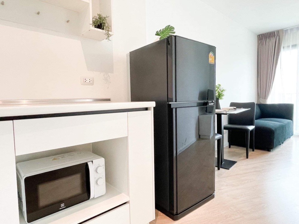 For rent, Icon Condo Seri Thai, Green Space, beautiful room on the cover, completely new room, complete electrical appliances, hurry to book