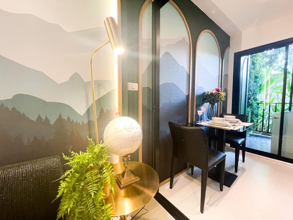 For rent, Icondo Seri Thai, Green Space, fully furnished and electrical appliances, good location, beautiful room, urgent, book now.